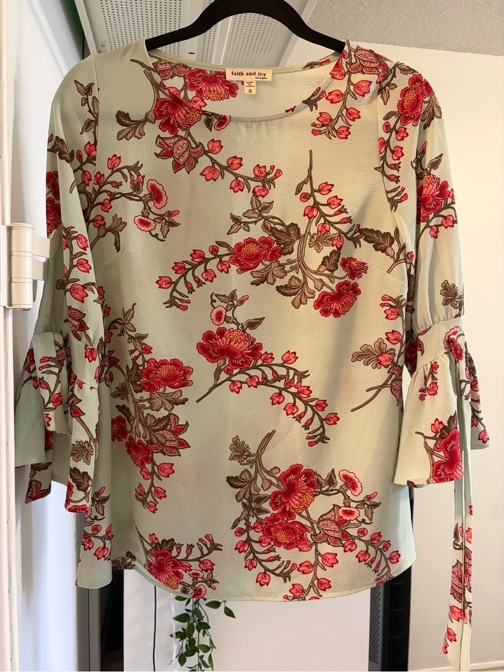Mint Green Floral Tie-Sleeve Blouse